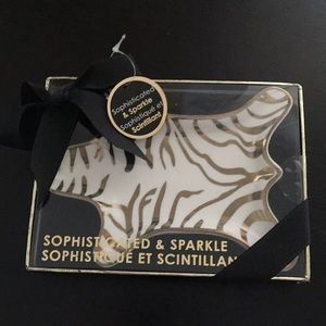 Animal jewlery plate